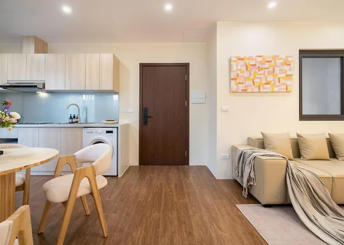 Cozy 2 Bedrooms Apartment